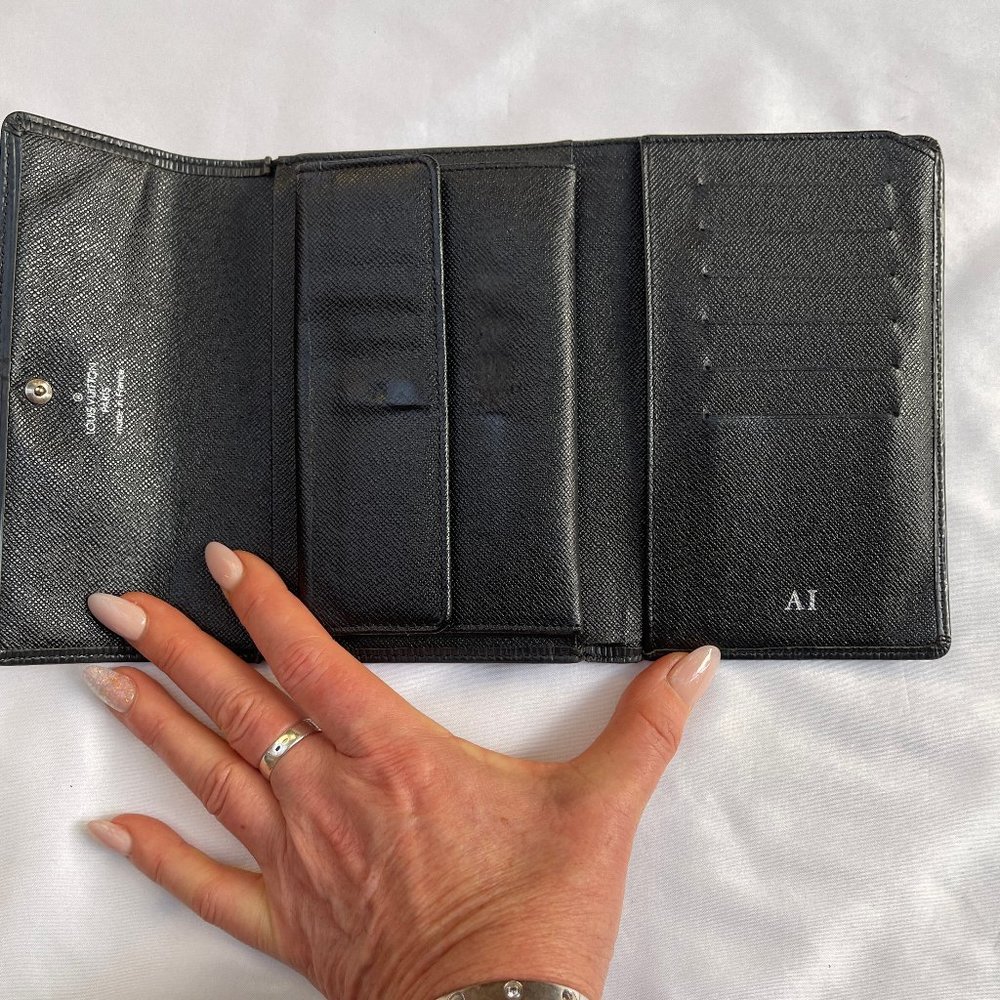 Auc Louis Vuitton Epi Leather black Snappy Vintage wallet/purse SP1028 - Picture 9 of 15